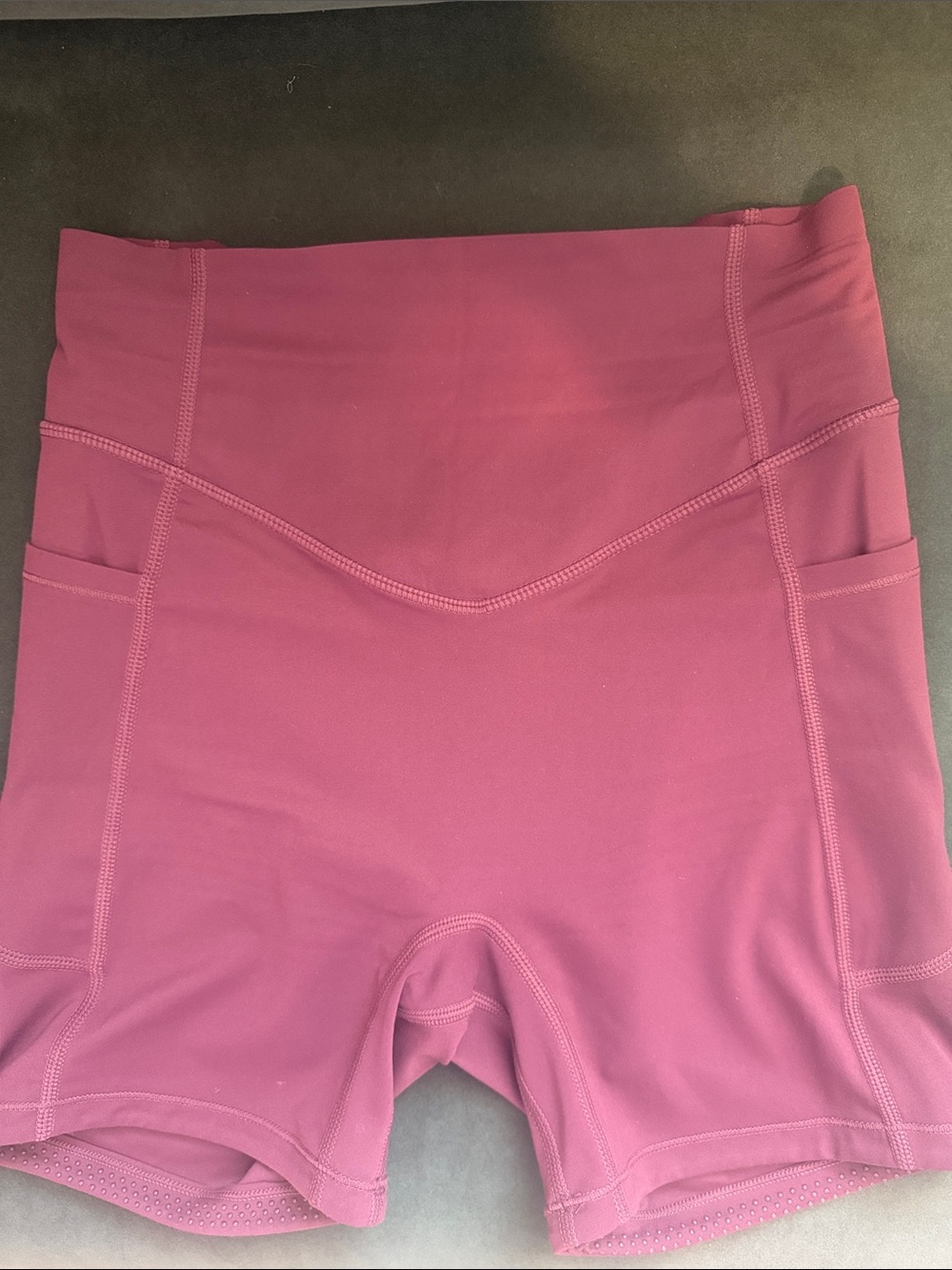 Halara High Waisted Scrunch Butt Lifting bike short - Picture 2 of 5